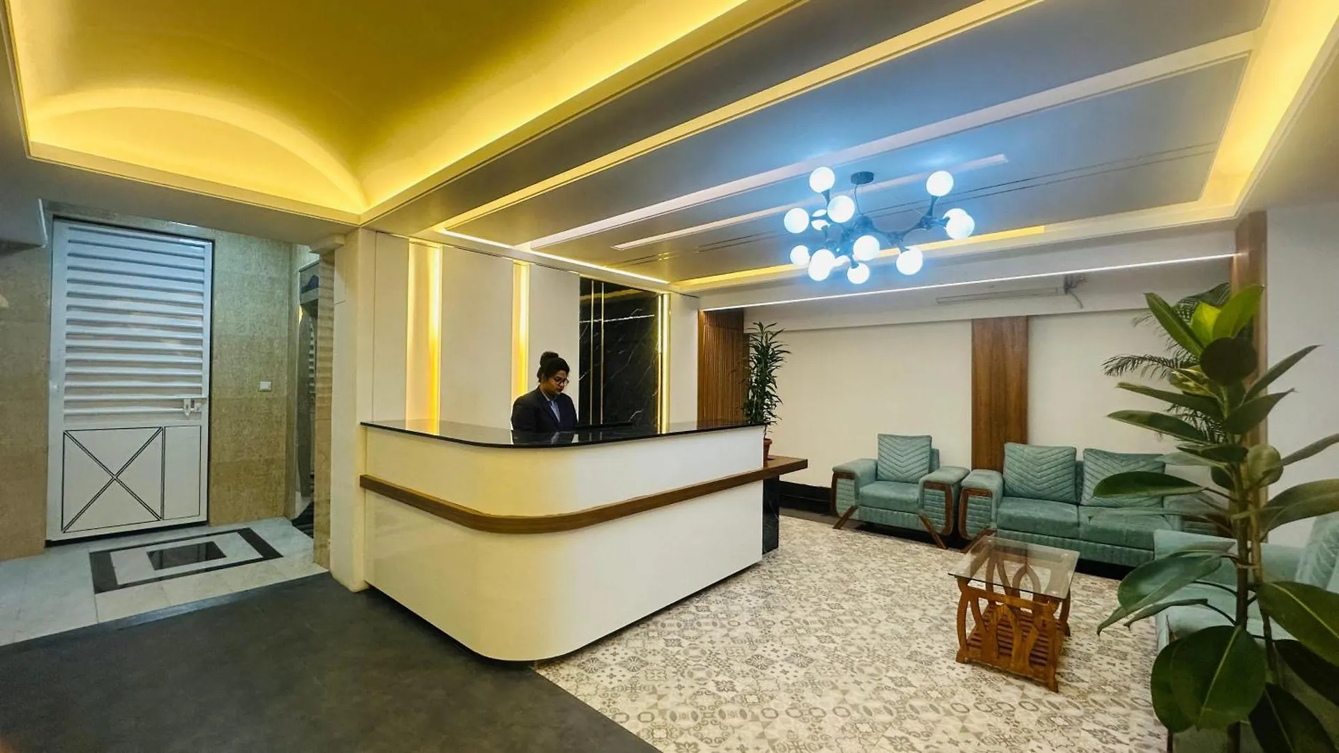 Royal Regent Suites Dhaka Hotel