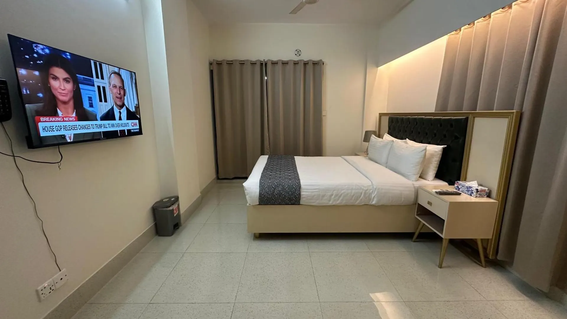 Royal Regent Suites Dhaka 3*,  Bangladesh
